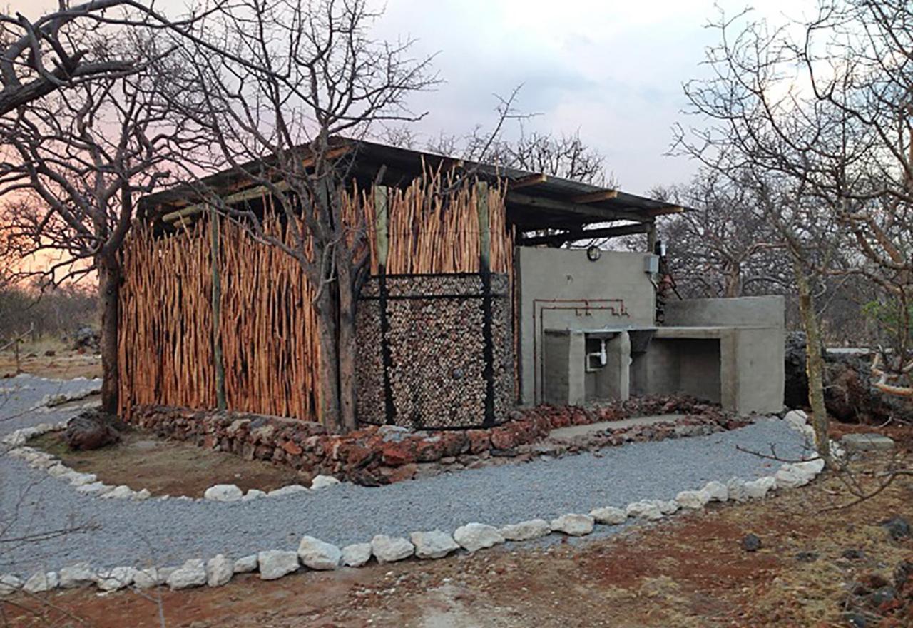 Etosha Village Campsite Okaukuejo Exterior photo