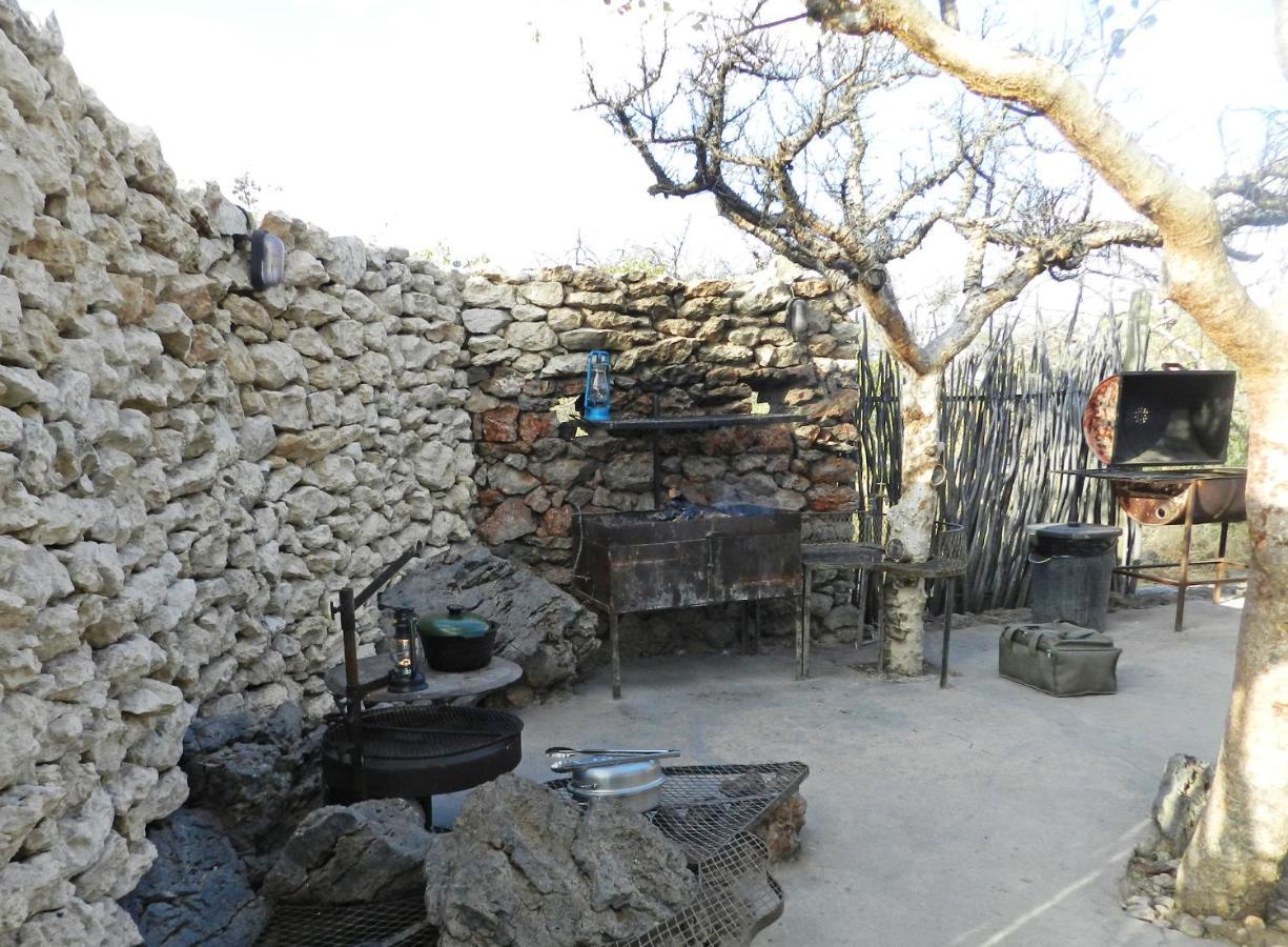 Etosha Village Campsite Okaukuejo Exterior photo